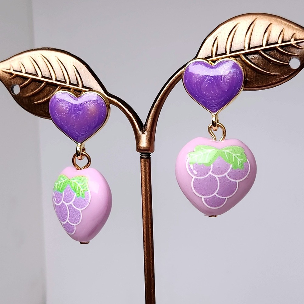 Purple Grape Heart Drop Earrings Enamel Fruit Dangle Gold Tone Whimsical 1.5"